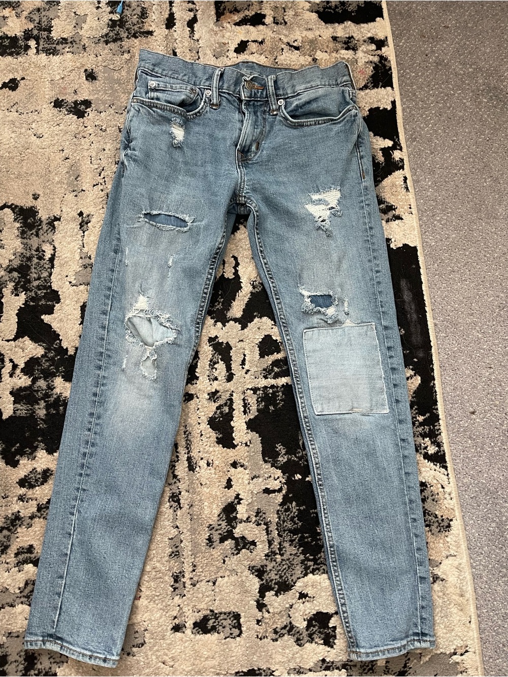 Old Navy Light Blue Slim Distressed Jeans